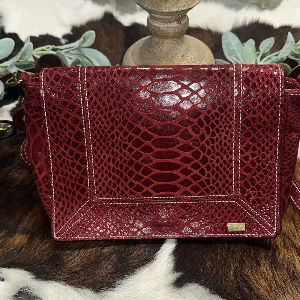 NWOT Chic Red leather Snake Print Shoulder Bag by tsd